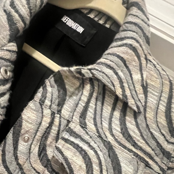 Reformation jacket - Picture 5 of 7